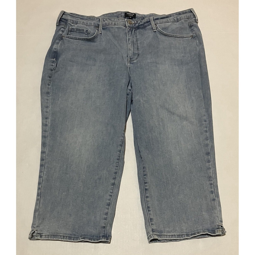 NYDJ Curves 360 Straight Cropped Capri Jeans Denim Size 20 X 20 Light Wash Pants